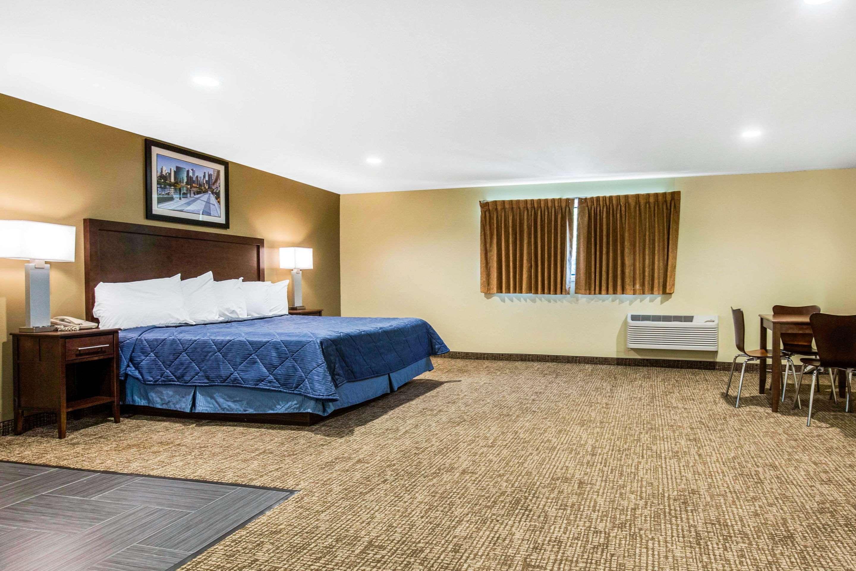 Rodeway Inn Lyons - La Grange Εξωτερικό φωτογραφία
