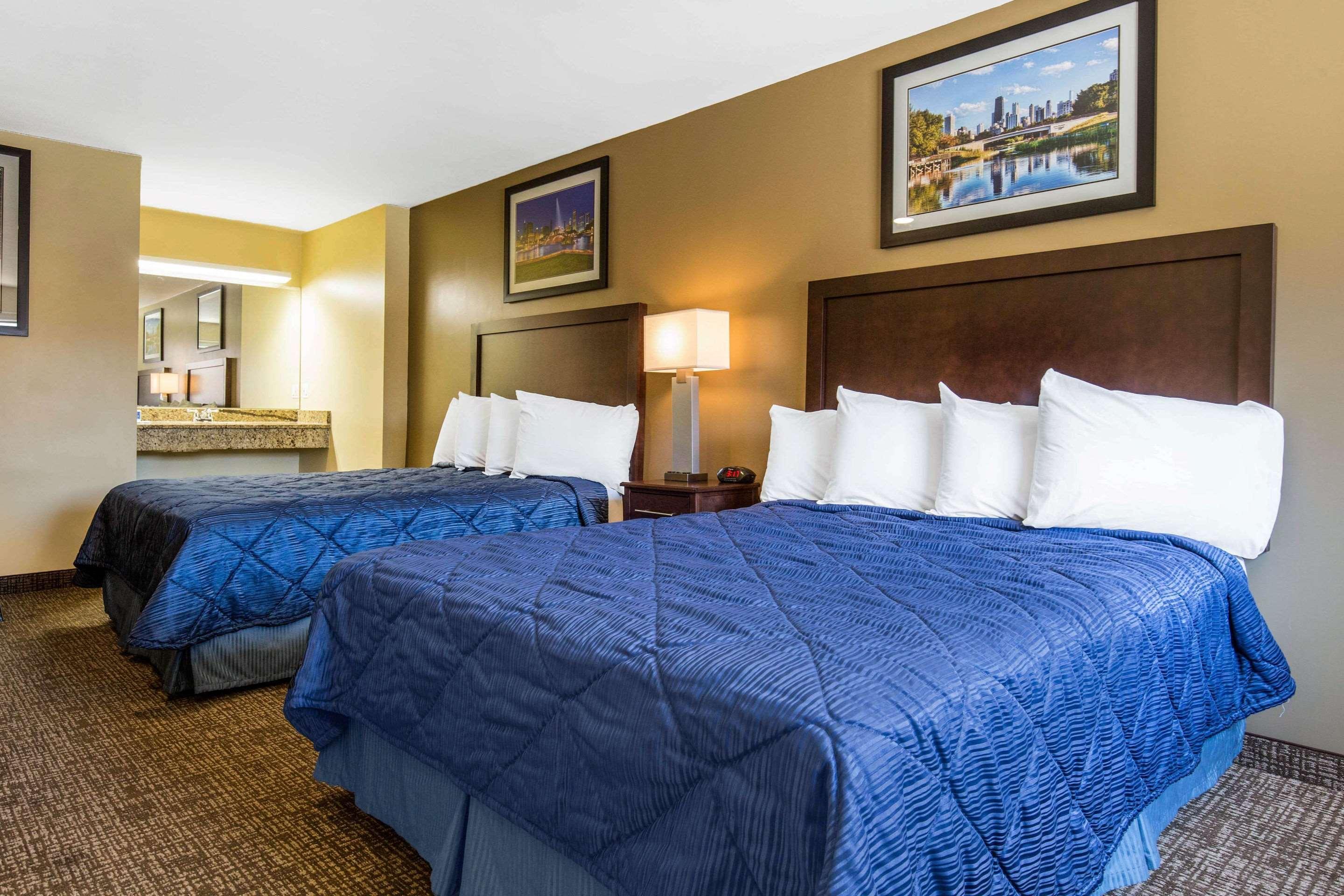 Rodeway Inn Lyons - La Grange Εξωτερικό φωτογραφία