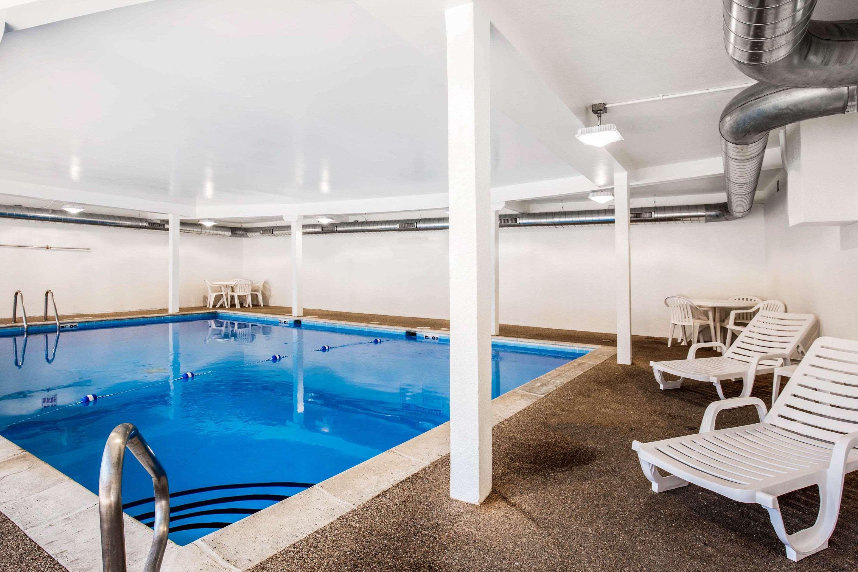 Rodeway Inn Lyons - La Grange Εξωτερικό φωτογραφία